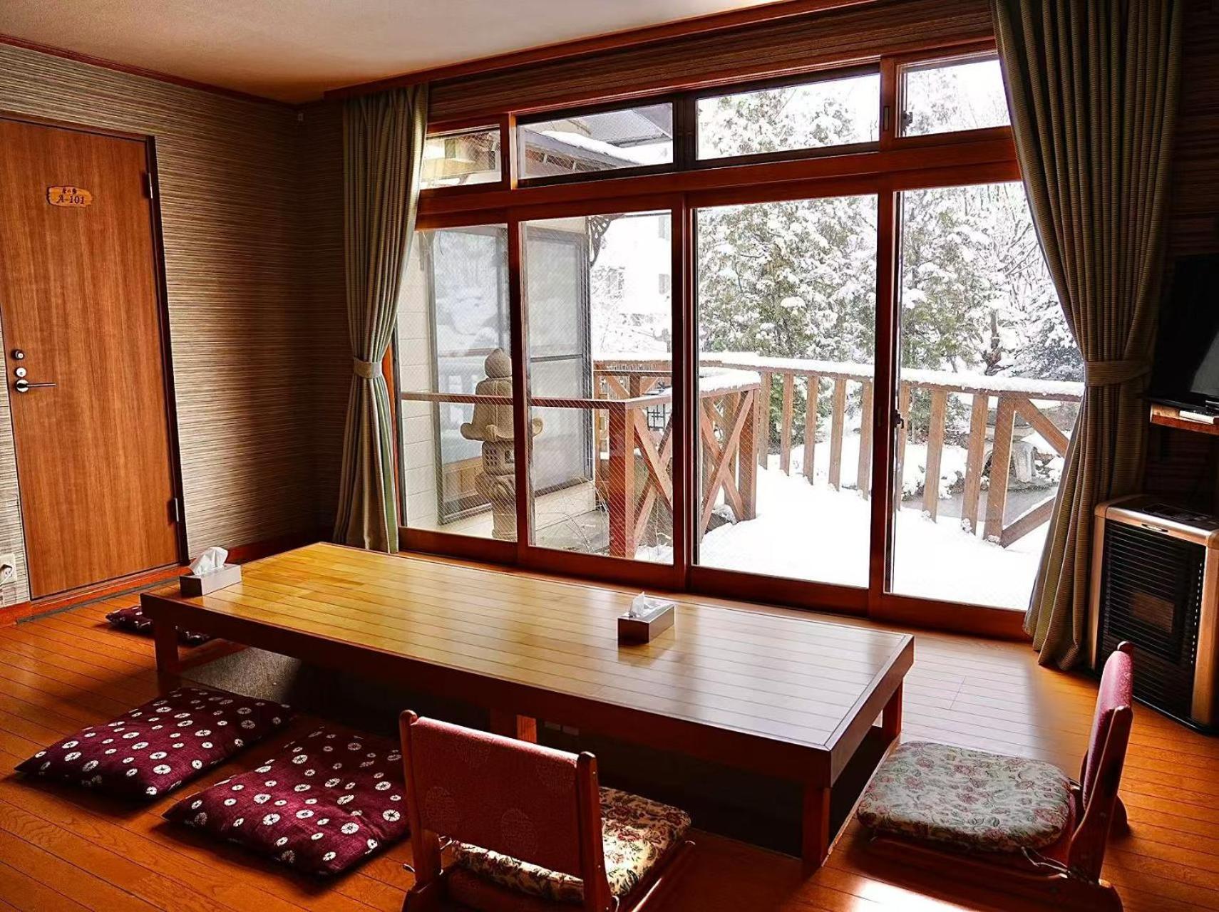 Hotel Plum House Otaru Esterno foto